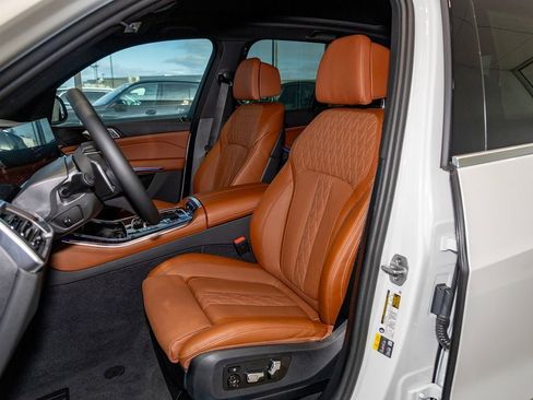 New 2026 BMW X5 xDrive50e image 30