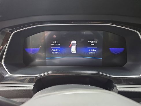 Used 2024 Volkswagen Jetta SE image 18