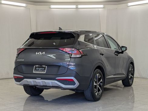 Used 2023 Kia Sportage EX FWD image 9