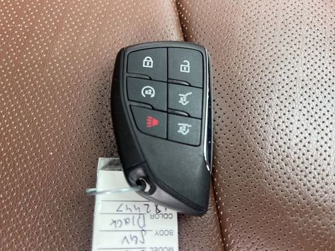 Used 2021 Chevrolet Suburban High Country AWD/4WD image 27