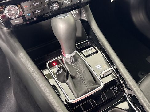 New 2026 Jeep Compass Latitude image 23