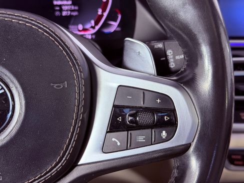 Used 2019 BMW X5 xDrive50i w/ M Sport Package image 27