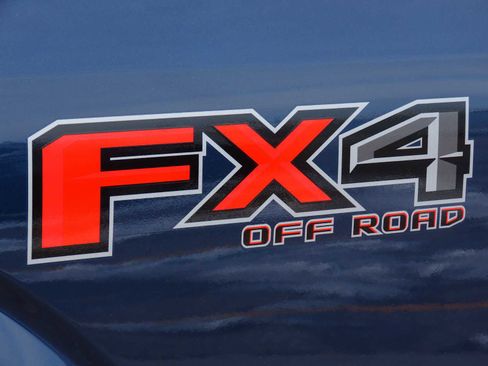 Certified 2019 Ford F150 Lariat w/ FX4 Off-Road Package image 13