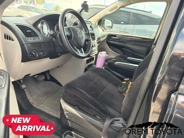 Used 2013 Dodge Grand Caravan American Value Package FWD image 21
