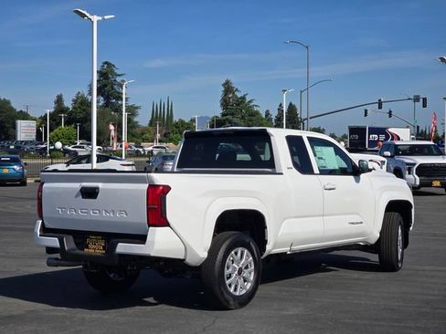 New 2026 Toyota Tacoma SR5 RWD image 5