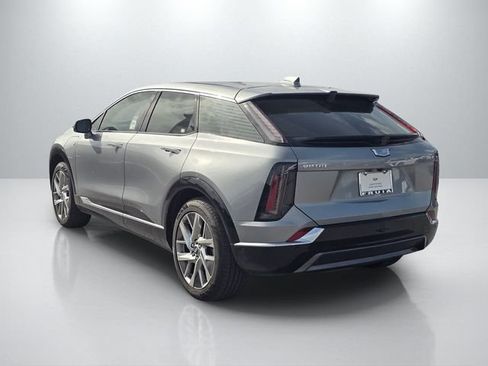 Used 2026 Cadillac Optiq Luxury 1 RWD image 7