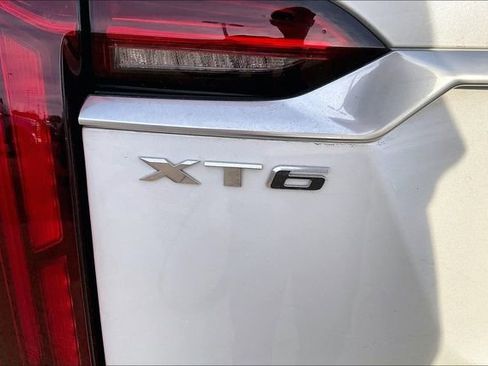 Used 2024 Cadillac XT6 Premium Luxury w/ LPO, Floor Liner Package image 24