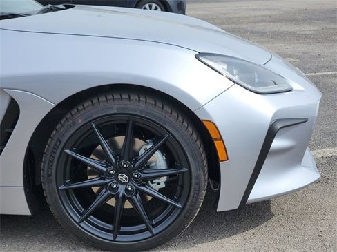 New 2026 Toyota GR86 Premium image 5