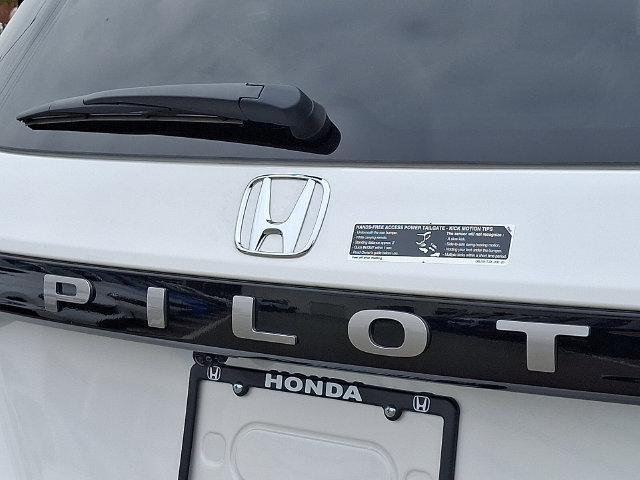 New 2026 Honda Pilot Elite image 24