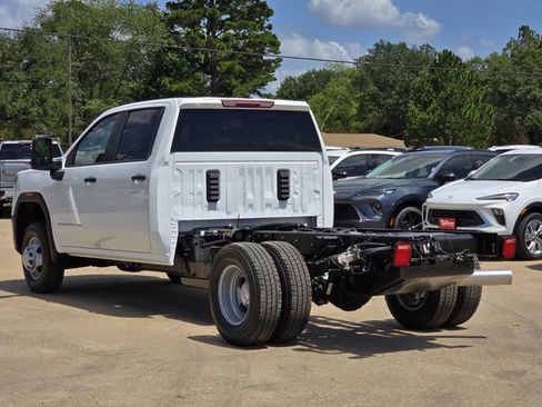 New 2026 GMC Sierra 3500 Pro w/ Convenience Package AWD/4WD image 3