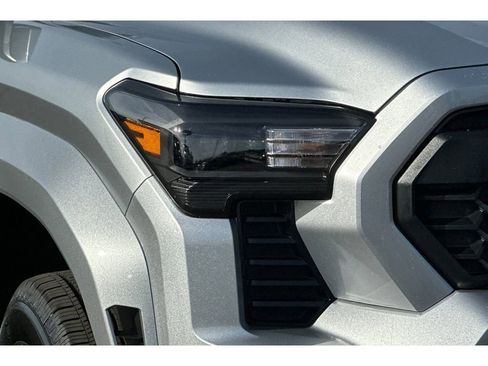 New 2025 Toyota Tacoma TRD Sport image 28