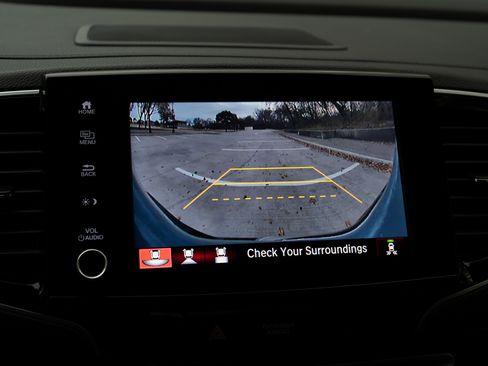 Certified 2022 Honda Ridgeline Black Edition image 33