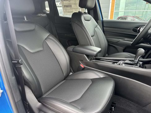 New 2026 Jeep Compass Latitude AWD/4WD image 11