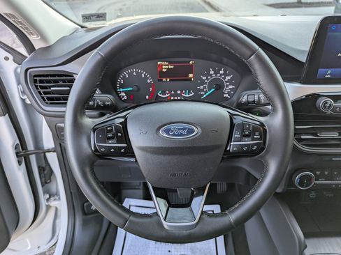 Used 2022 Ford Escape SE w/ Convenience Package image 21