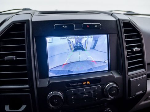Used 2018 Ford F150 XL w/ Equipment Group 101A Mid RWD image 19