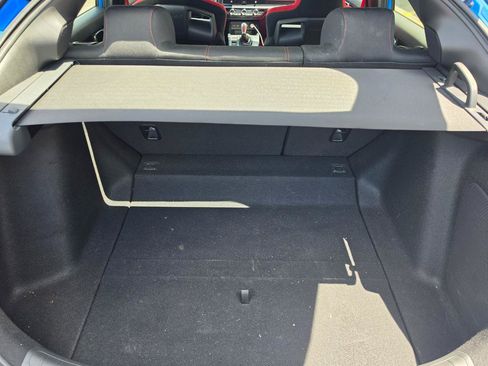 Used 2023 Honda Civic Type R image 9
