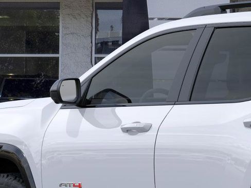 New 2026 GMC Terrain AT4 AWD/4WD image 12