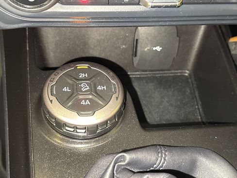 Used 2022 Ford Bronco Badlands AWD/4WD image 29