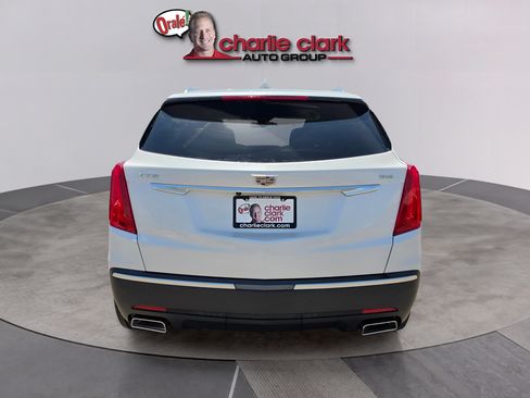 Used 2019 Cadillac XT5 Premium Luxury FWD image 5