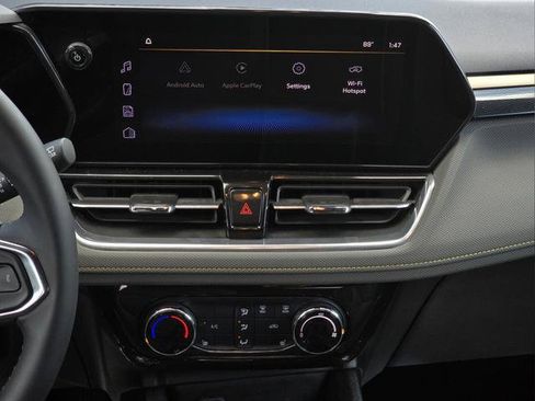 Used 2024 Chevrolet TrailBlazer ACTIV AWD/4WD image 32