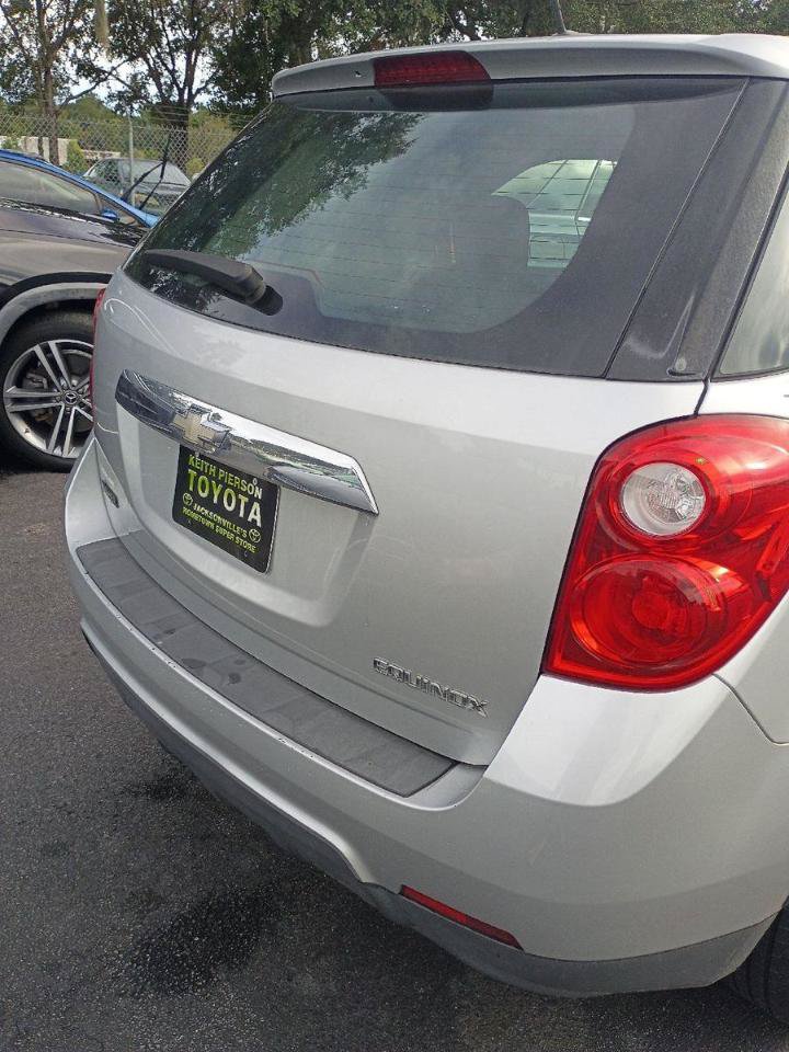 Used 2015 Chevrolet Equinox LS FWD image 9