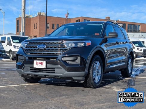 Certified 2023 Ford Explorer XLT image 8