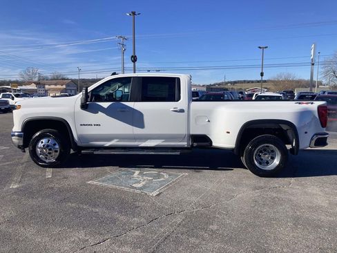 New 2026 Chevrolet Silverado 3500 LT w/ All Star Edition AWD/4WD image 7