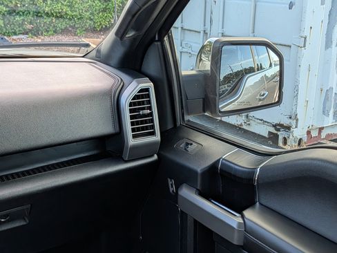 Used 2020 Ford F150 Platinum w/ Equipment Group 701A Luxury AWD/4WD image 18
