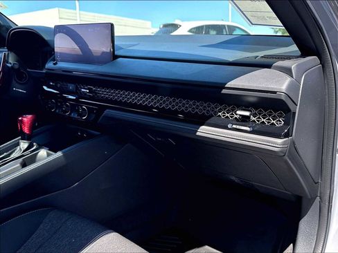 Used 2025 Honda Accord Sport image 18