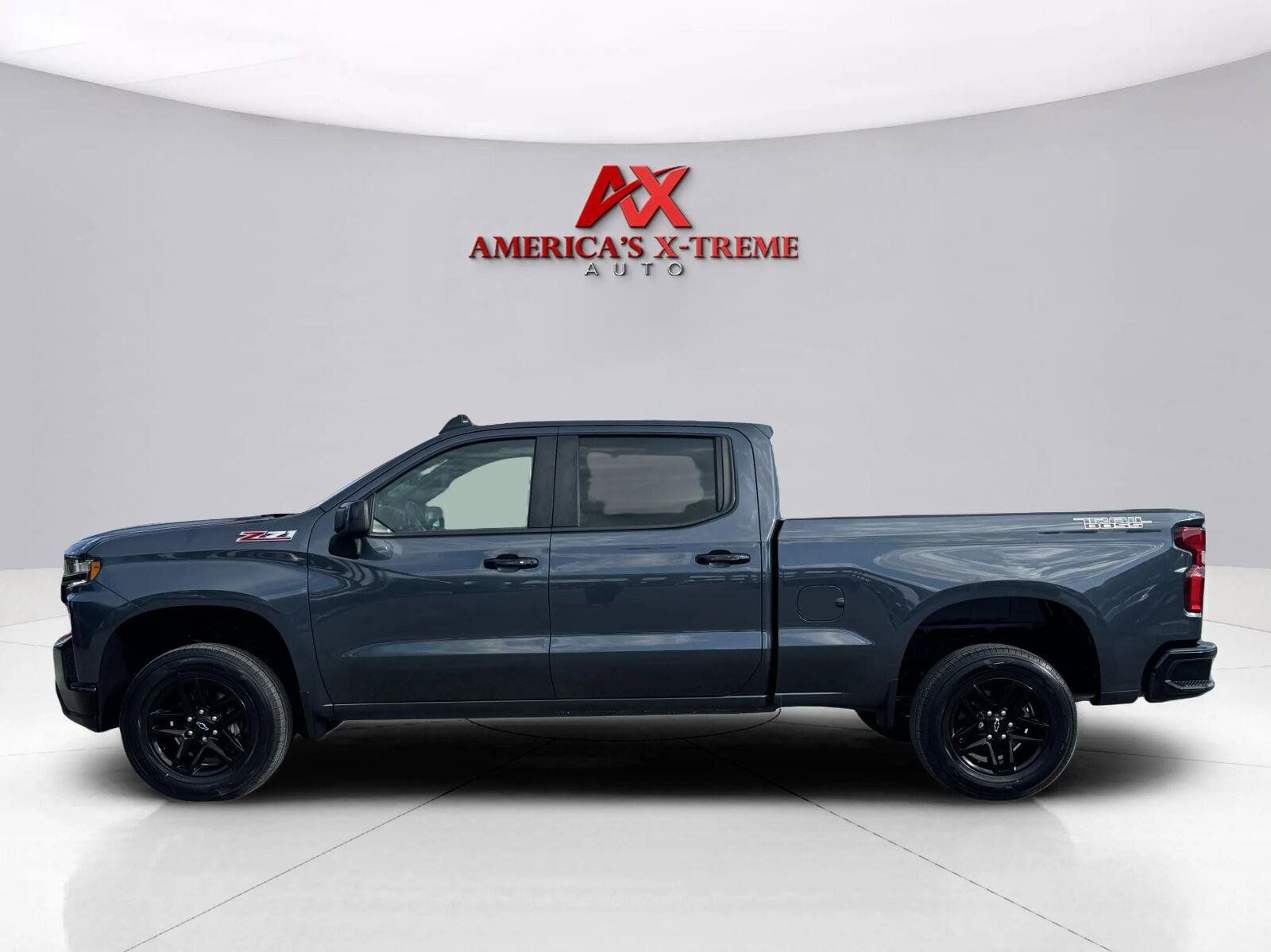 Used 2021 Chevrolet Silverado 1500 LT Trail Boss AWD/4WD image 2