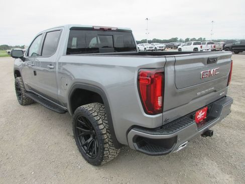 New 2026 GMC Sierra 1500 AT4 w/ AT4 Premium Package AWD/4WD image 12