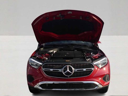 Used 2026 Mercedes-Benz GLC 300 4MATIC image 10