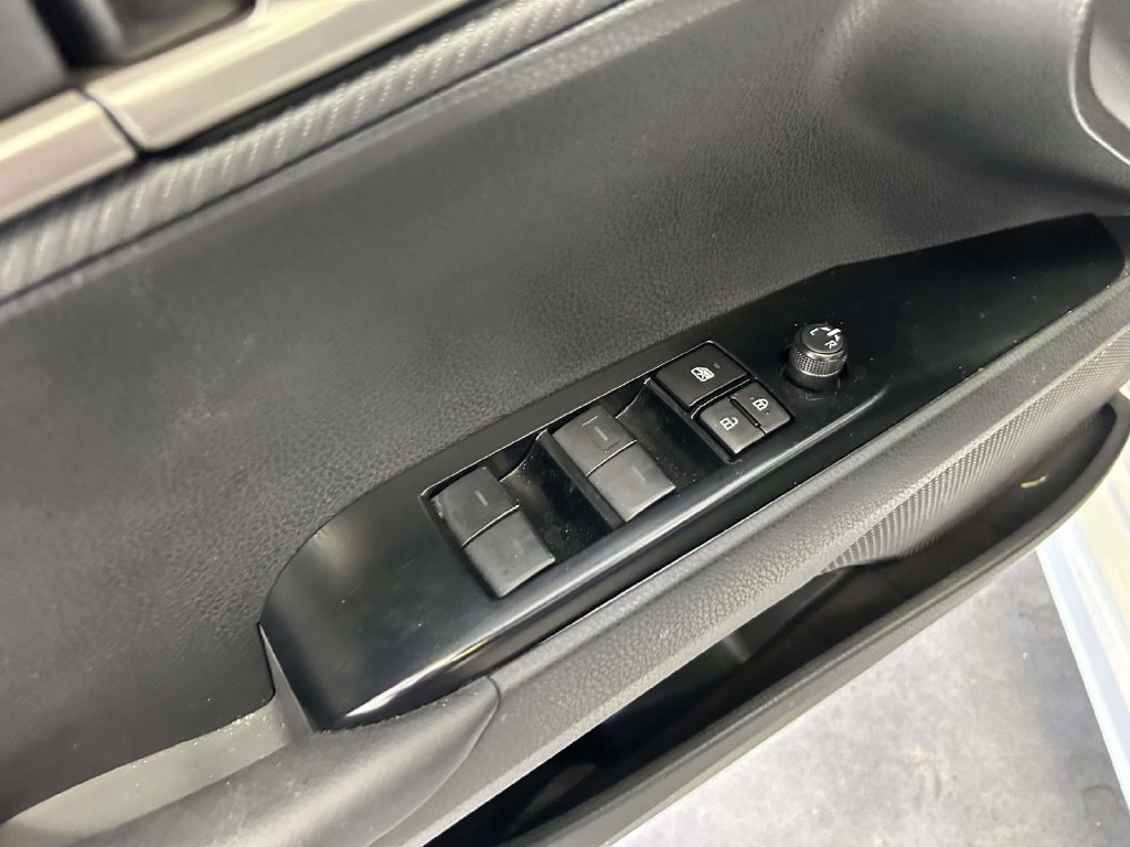 Used 2026 Toyota Camry SE FWD image 16
