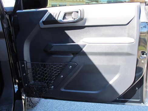 Used 2022 Ford Bronco Big Bend w/ Sasquatch Package image 51