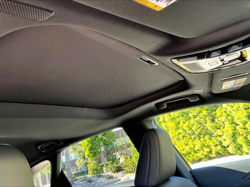 Used 2025 Lexus RX 350 Premium w/ Convenience Package image 13