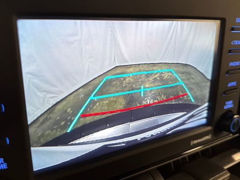 Used 2020 Toyota RAV4 XLE w/ XLE Grade Weather Package AWD/4WD image 22