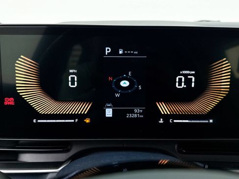 Certified 2025 Kia Carnival EX FWD image 37