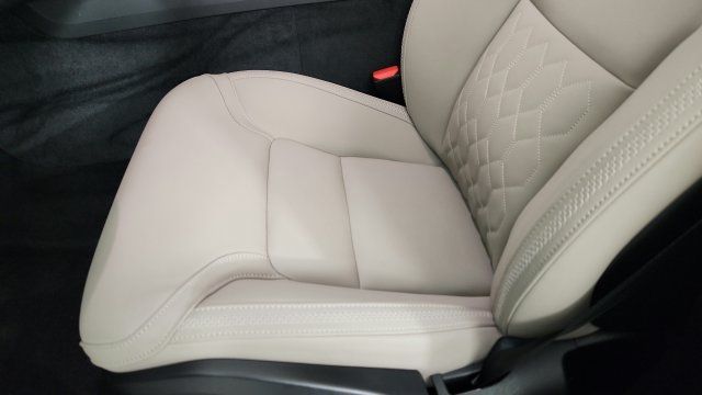 Certified 2026 Volvo XC60 B5 Plus w/ Protection Package Premier AWD/4WD image 29