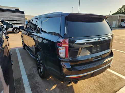 Used 2021 Chevrolet Suburban High Country RWD image 4