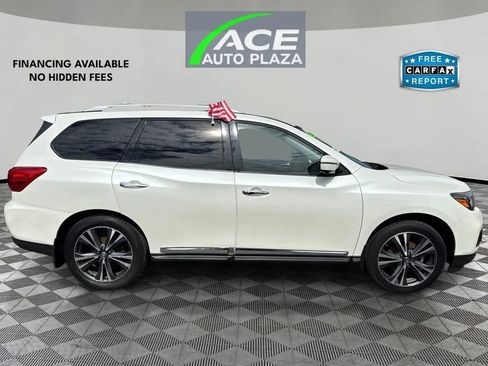 Used 2017 Nissan Pathfinder Platinum w/ Cargo Package image 4