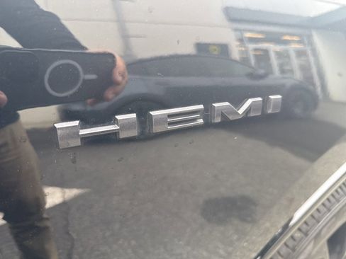 Used 2023 Dodge Durango R/T image 11