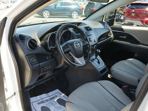 Used 2015 MAZDA MAZDA5 Grand Touring FWD image 14