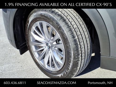 Certified 2025 MAZDA CX-90 3.3 Turbo w/ Preferred Package image 4