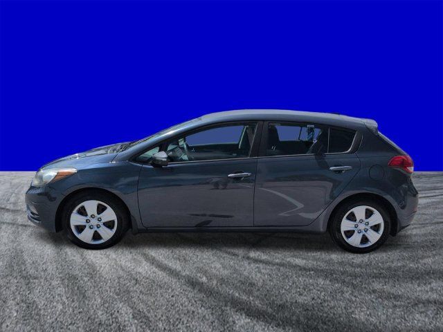Used 2016 Kia Forte LX FWD image 7