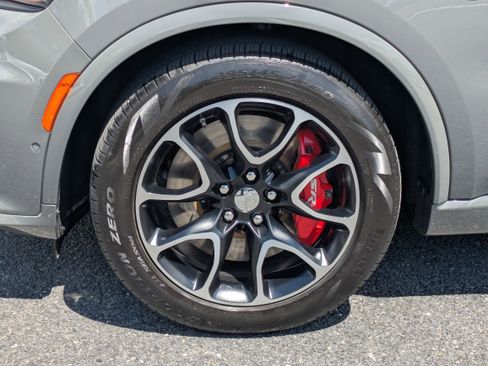 Used 2025 Dodge Durango SRT Hellcat w/ Trailer Tow Group IV AWD/4WD image 10