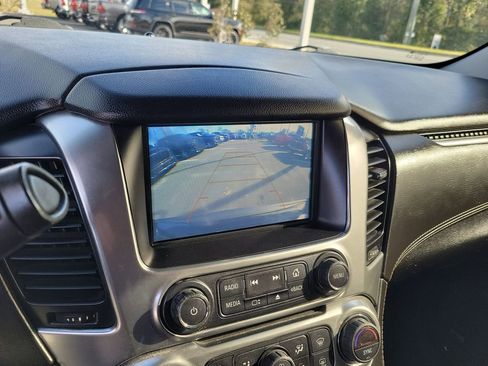 Used 2020 Chevrolet Tahoe LT image 22