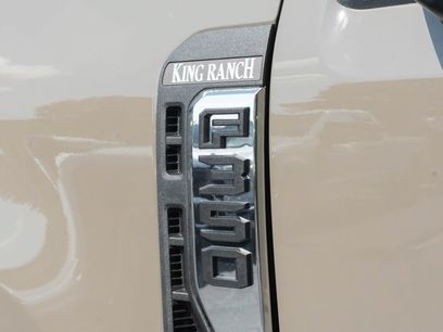 New 2026 Ford F350 King Ranch w/ Tremor Off-Road Package