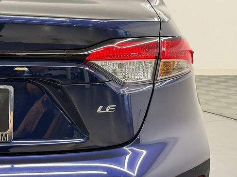Used 2026 Toyota Corolla LE w/ LE Premium Package FWD image 14