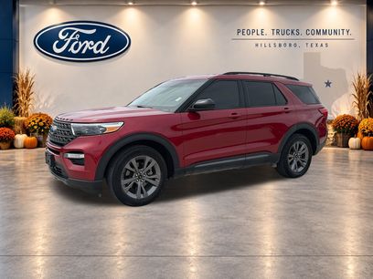 Certified 2022 Ford Explorer XLT w/ Equipment Group 202A
