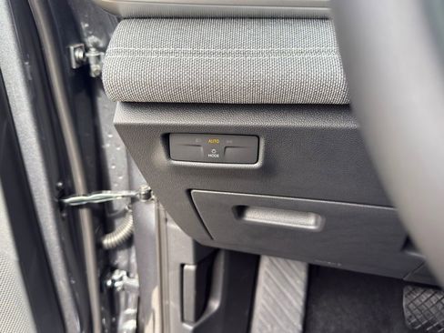 New 2026 Volkswagen Tiguan S FWD image 17
